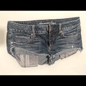 American Eagle Women’s Frayed shorts size 8
